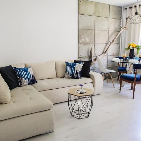 Apartament Szaro Na Bialym Władysławowo エクステリア 写真
